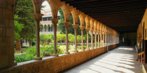 Barcelona Pedralbes and Sarria Tour