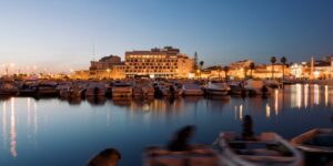 Faro Fish and Seafood Walking Tour: Faro Port at night