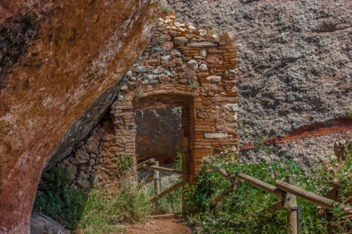 Montserrat Hike Tour